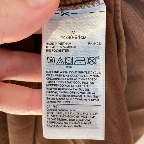 Banana Republic Sandwash Modal Ruched-Sleeve Top - Picture 6 of 6